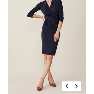 The London Fold Arlington dress in black